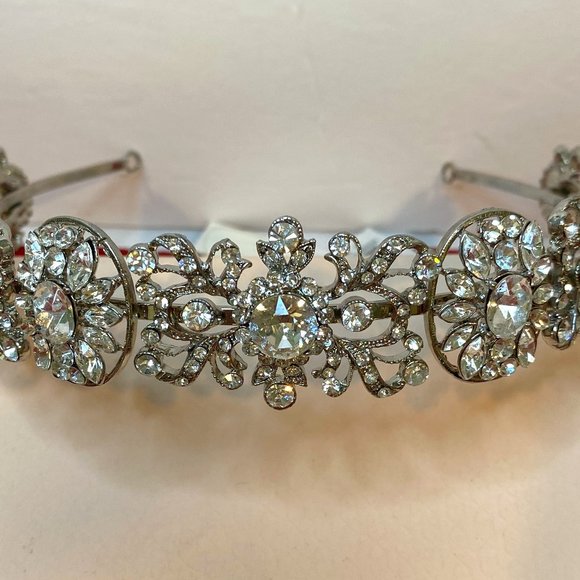 NWT Stunning Opulent Crystal Silver Headband Bride Formal Quinceanera Party Prom main image 6